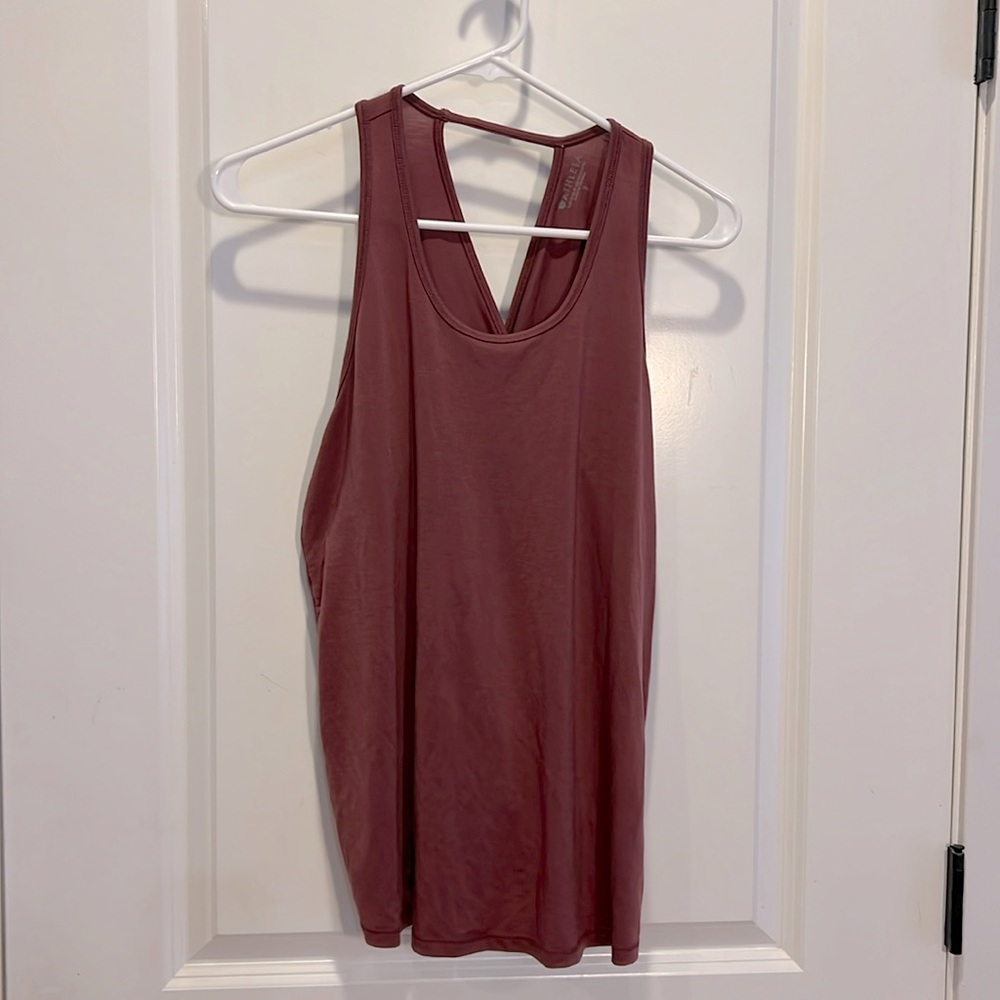 Athleta Essence Cross-back/Knotted Yoga Tank